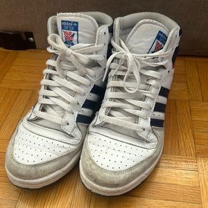adidas Originals Men's Top Ten Red Bulls Sneaker